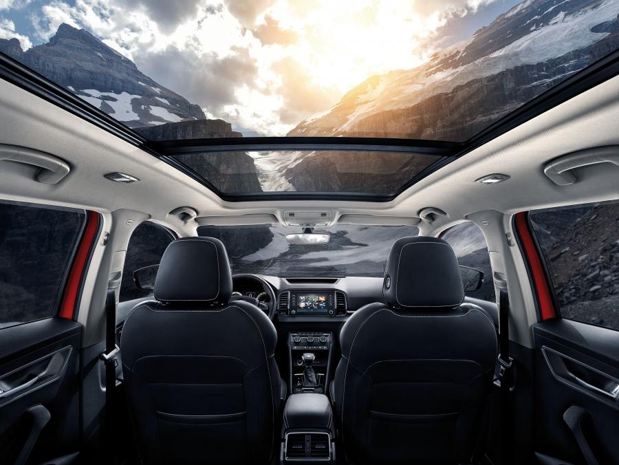 Интерьер Skoda Karoq 2018 года  (CN) (фото 17 из 36)